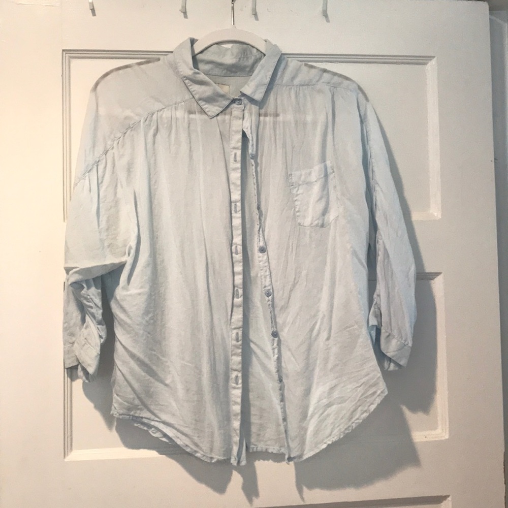 Button down American Eagle blouse